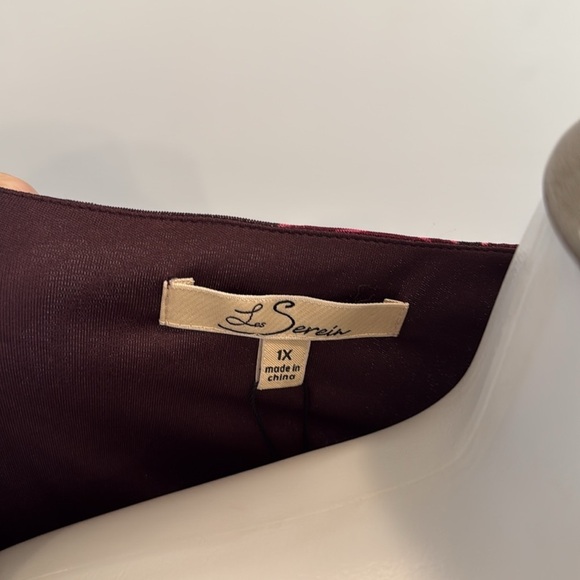 Les Serein 1X Sheer Lined Sleeve Purple Floral V-Neck Blouse - Picture 3 of 11